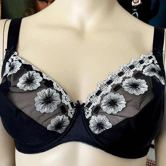 Vintage Wacoal Black and White Lace Pretty & Polished Unlined Underwire Bra 42DD - Picture 1 of 3